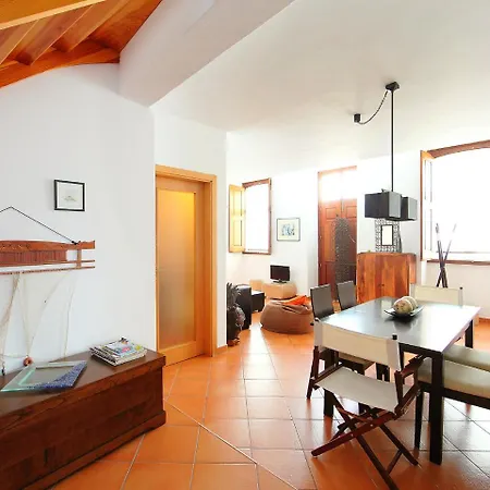 Ferienhaus Holiday Rua 5 De Outubro *