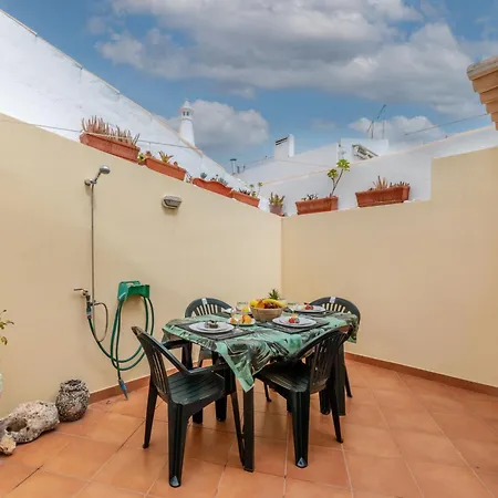 Rua 5 De Outubro By Interhome